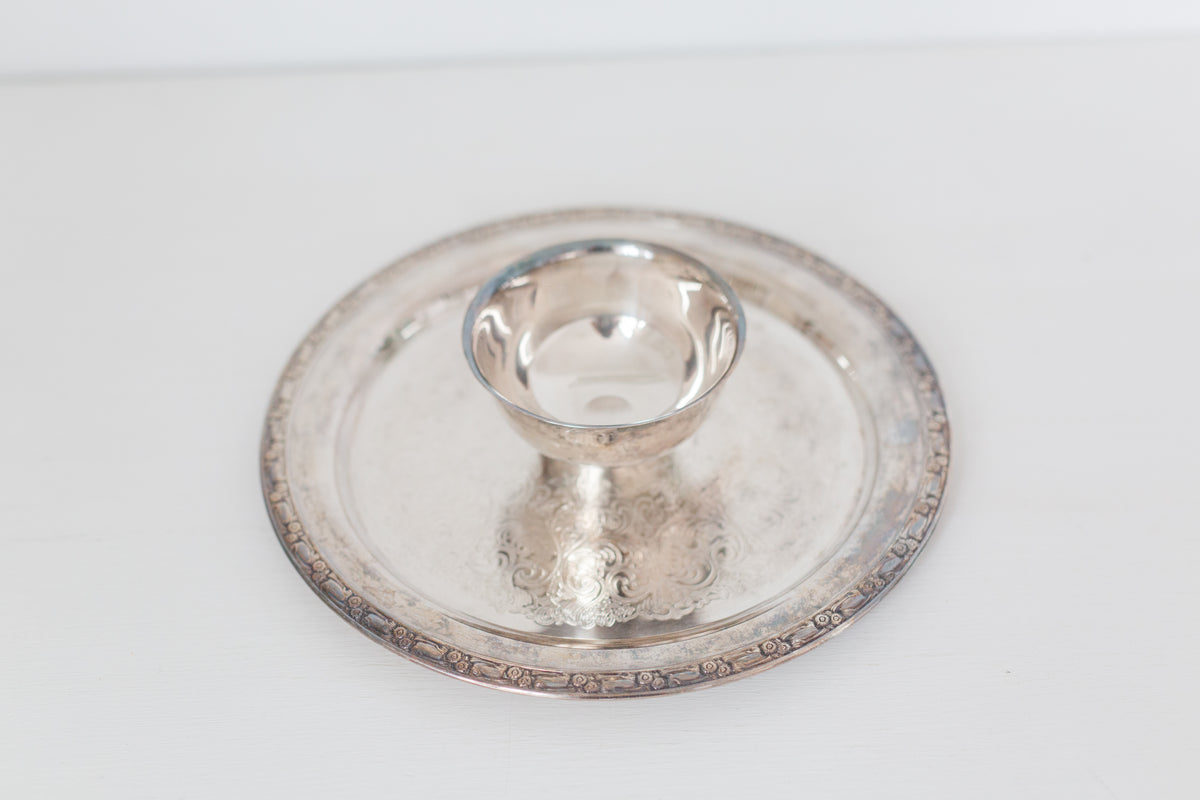 Vintage Oneida Silversmiths Chip and Dip Serving Tray