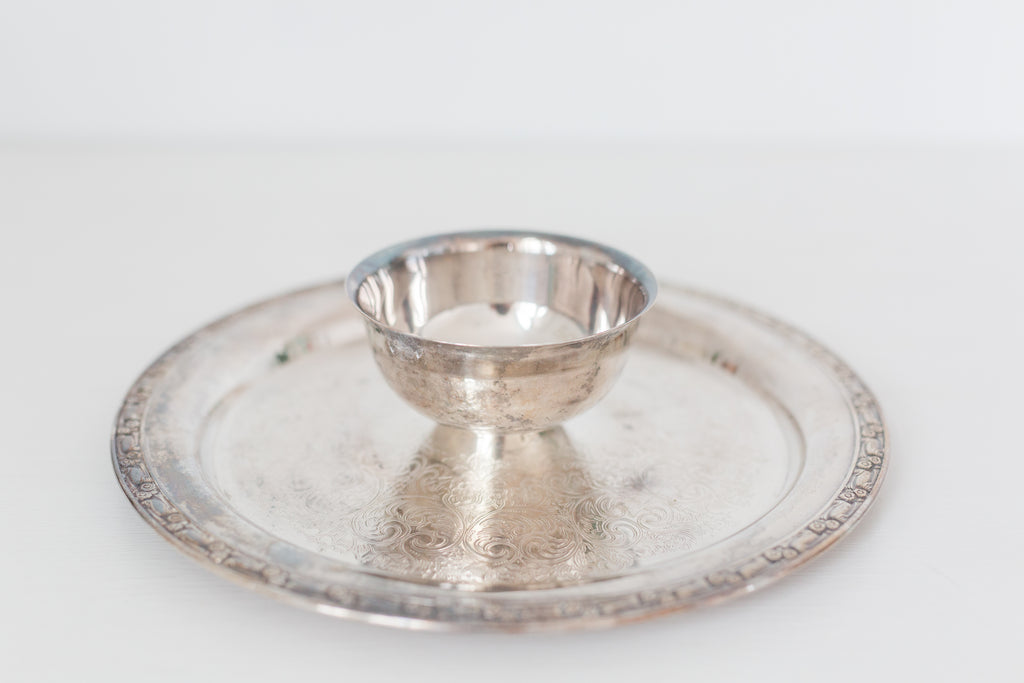 Vintage Oneida Silversmiths Chip and Dip Serving Tray