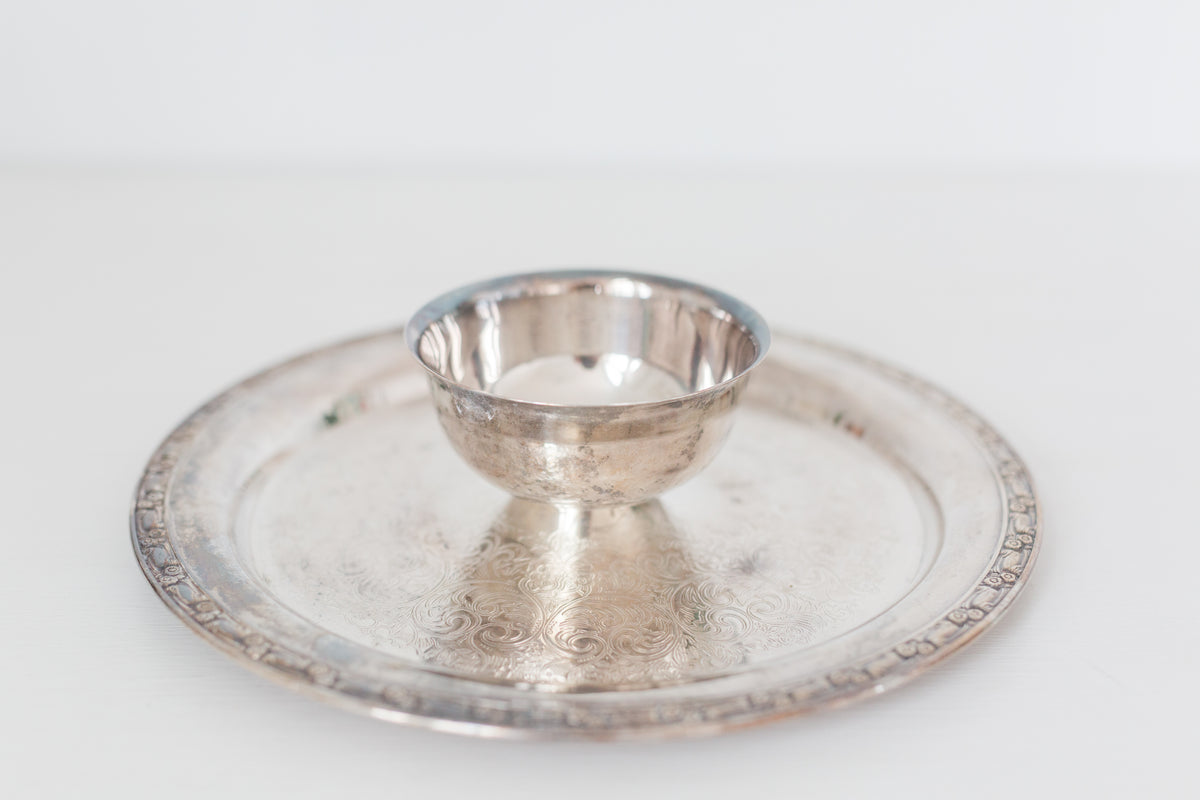 Vintage Oneida Silversmiths Chip and Dip Serving Tray