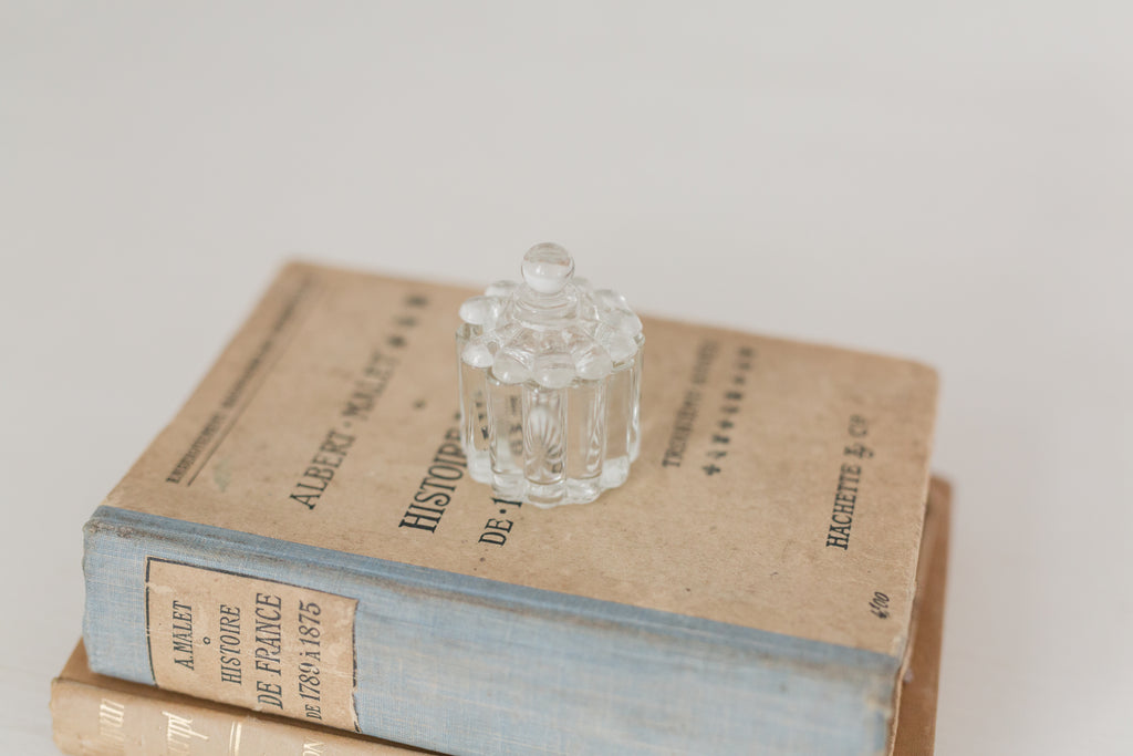 Vintage petit glass Heisey Crystolite Depression Glass Jar