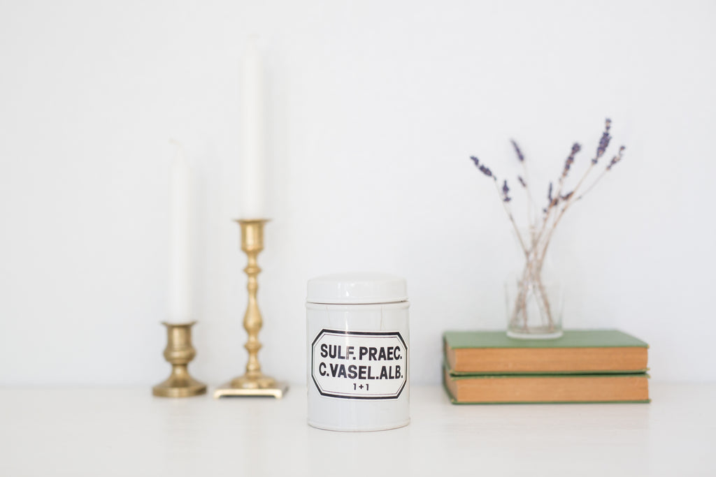Vintage vaseline lidded jar, apothecary jar