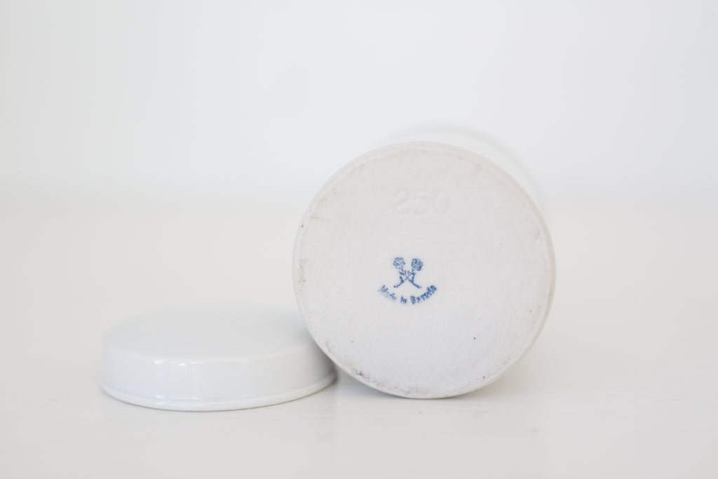 Vintage vaseline lidded jar, apothecary jar
