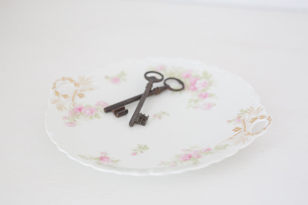 Small Vintage Haviland French plate, Small Serving Plate with handles